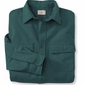 L L Bean men’s chamois shirt. Dark green.